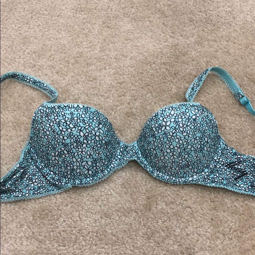DKNY T-shirt bra!